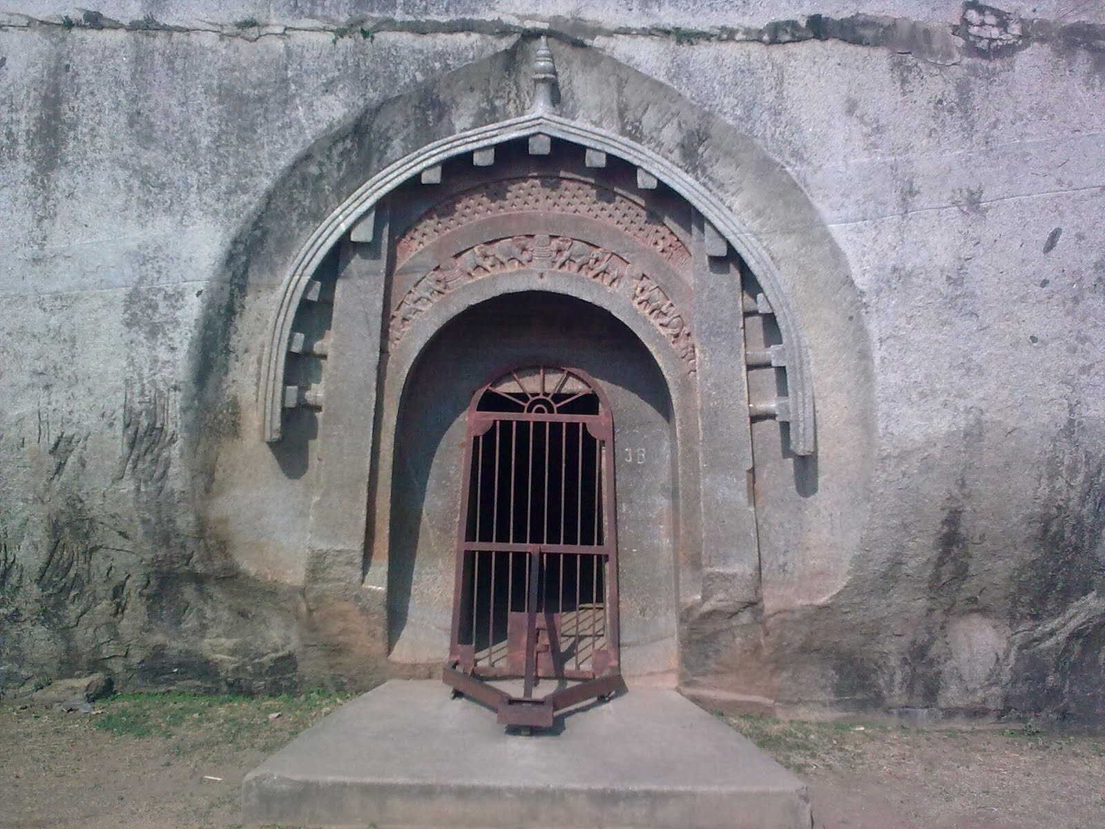 Barabar Caves
